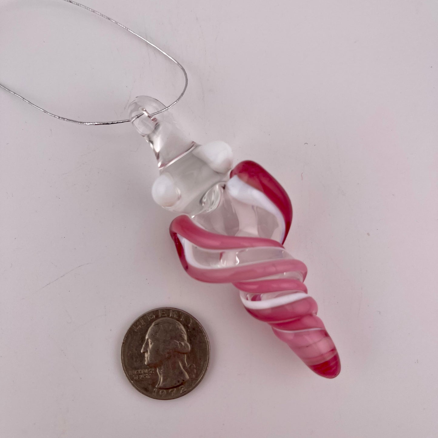 Mini Telemagenta over White Glass Icicle Ornaments