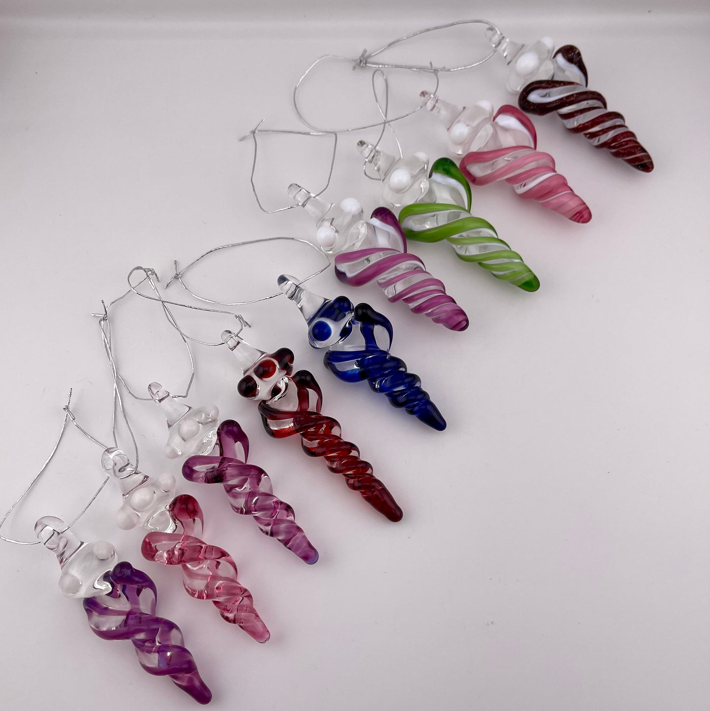 Mini Telemagenta over White Glass Icicle Ornaments