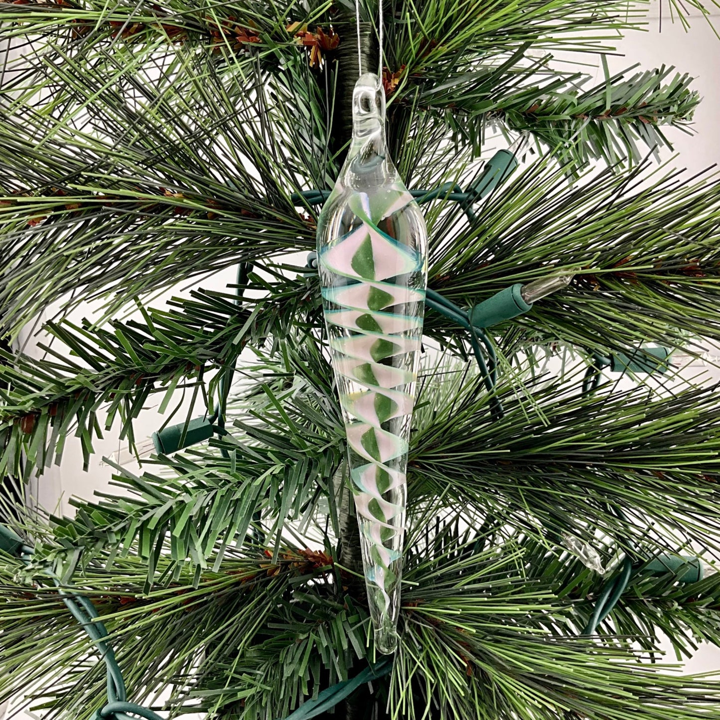 Plantphibian Green and Pink Filigrana Glass Icicle Ornament