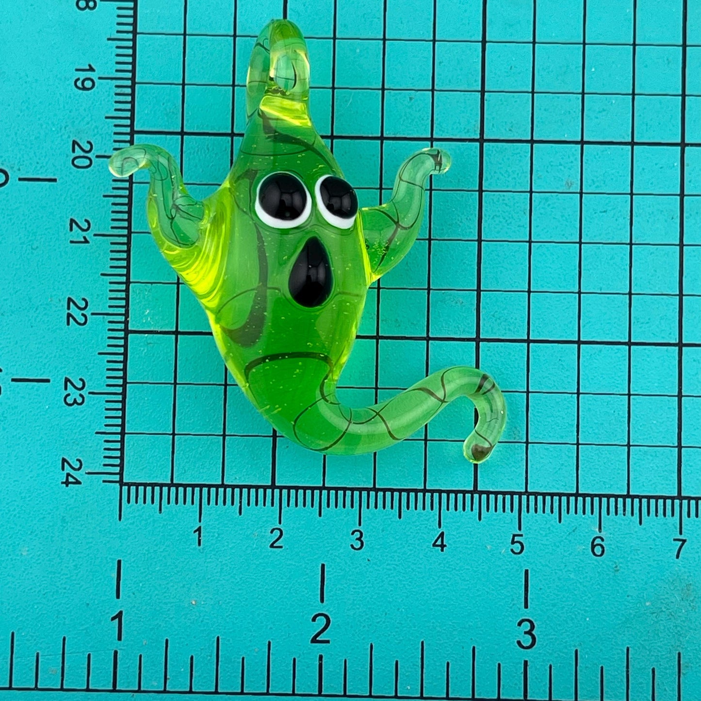 Green Light Color Slime Glass Ghost Pendant 1