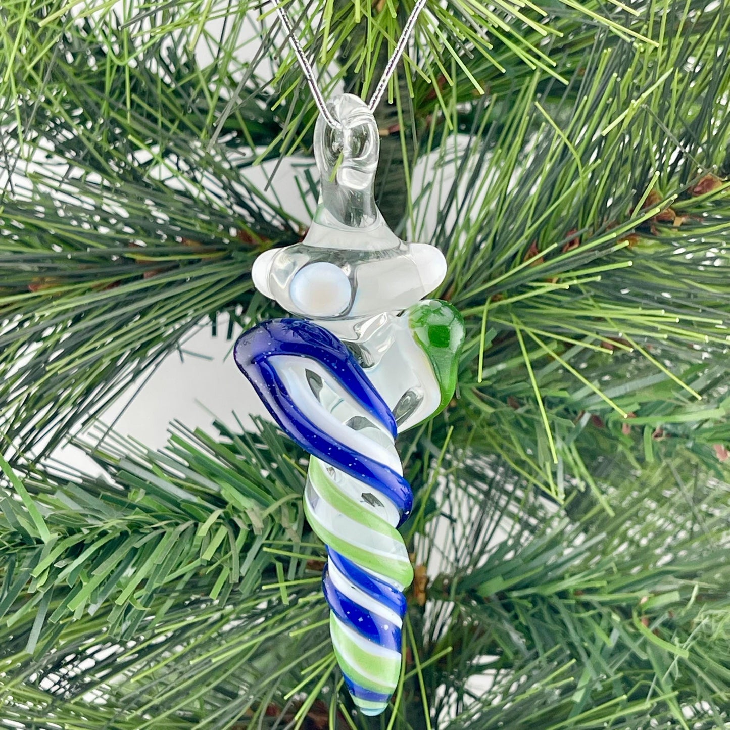 Mini Glass Icicle Ornament with Blizzard Blue and Sparkly Green over Lotus White Color Twist