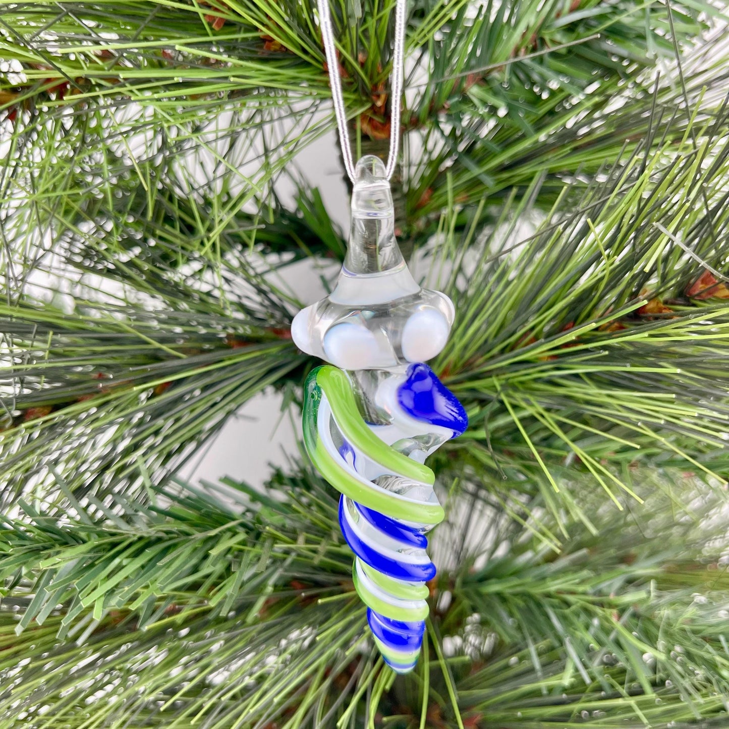 Mini Glass Icicle Ornament with Plantphibian Green and Cobalt Blue over Lotus White Color Twist