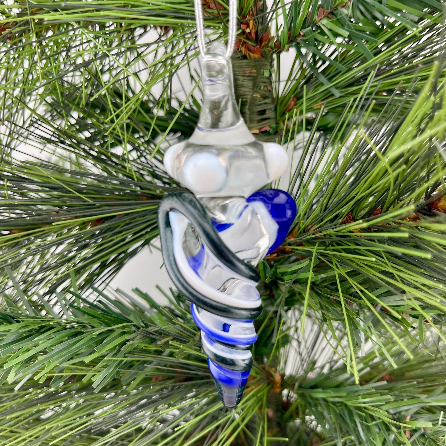 Mini Glass Icicle Ornament with Heavy Blue Leprechaun and Cobalt Blue over Lotus White Color Twister