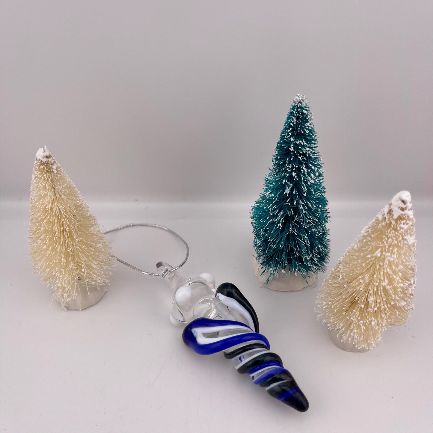 Mini Glass Icicle Ornament with Heavy Blue Leprechaun and Cobalt Blue over Lotus White Color Twister