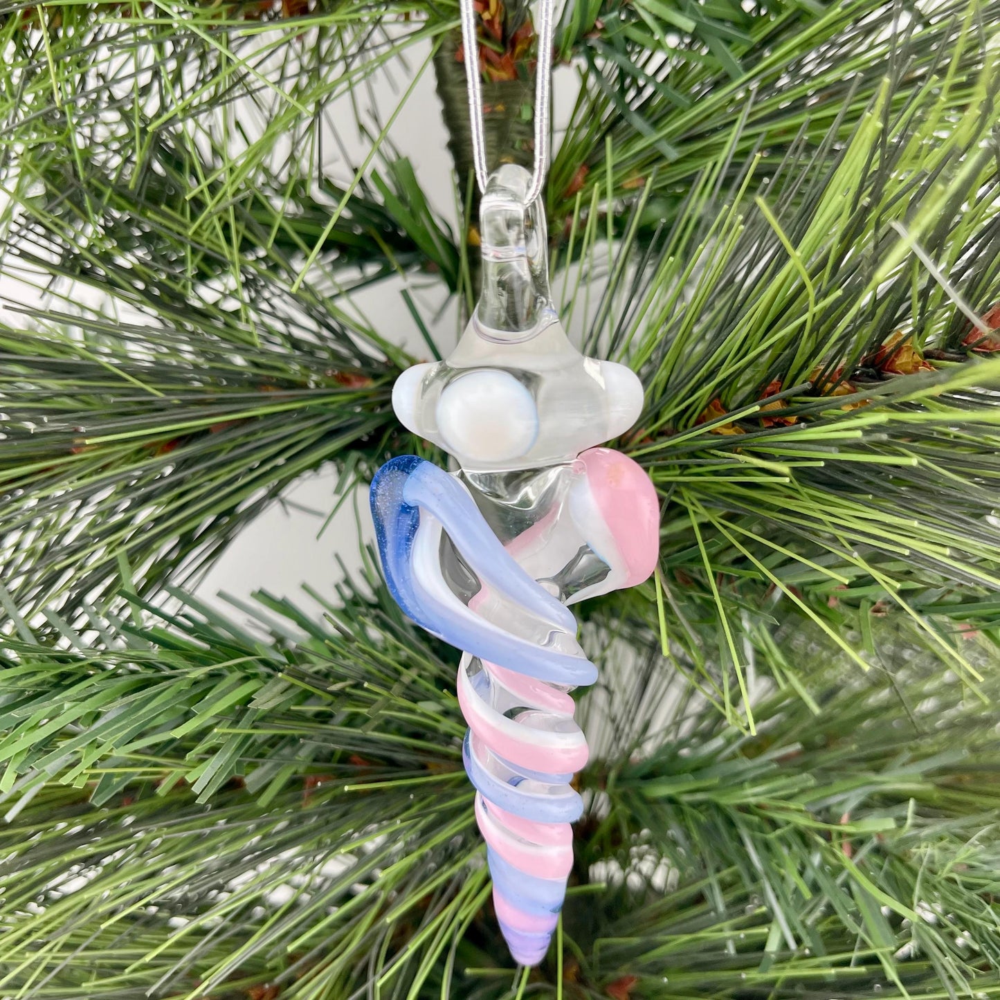 Mini Glass Icicle Ornament with Pink and Light Blue over Lotus White Color Twist