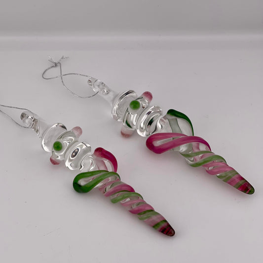 2 Mini Maria Glass Icicle Ornament with Telemagenta and Sparkly Green color over White glass.