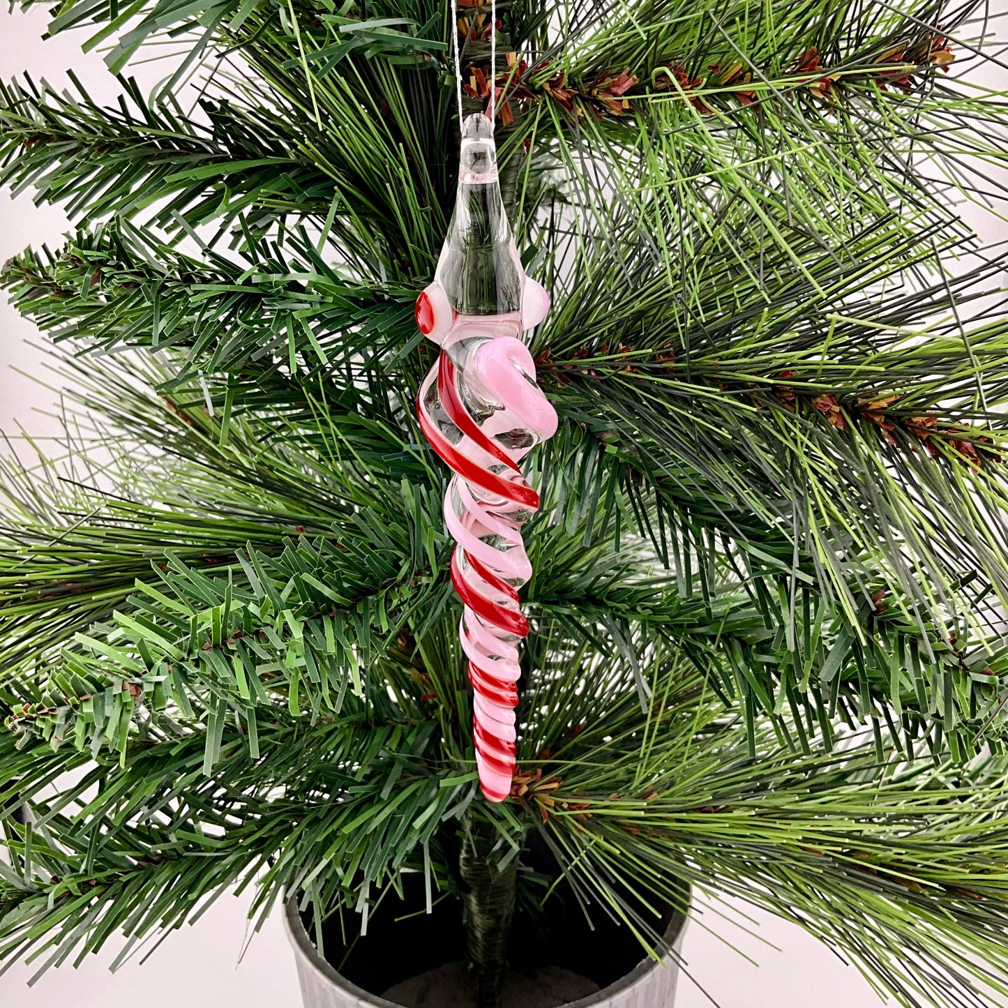 4 Pack of Cadillac Pink and Elvis Red over White Icicle Ornaments